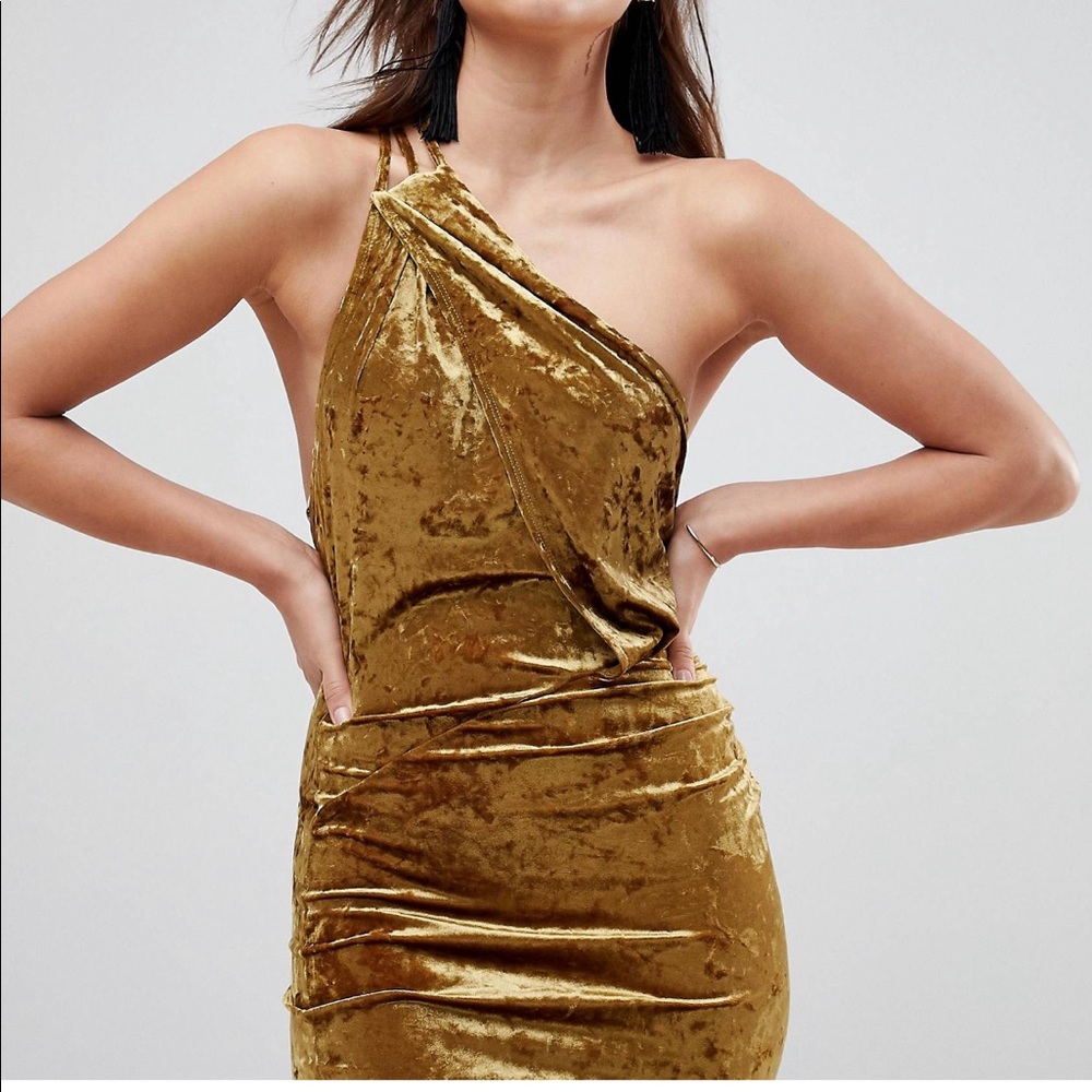 Velvet One Shoulder Drop Hem Midi Dress